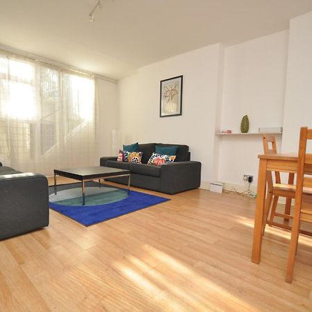 דירות לונדון Large Garden Flat In The Heart Of Islington מראה חיצוני תמונה